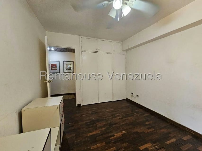 Townhouse (1 Nivel) en Venta en El Hatillo, Distrito Metropolitano - 52