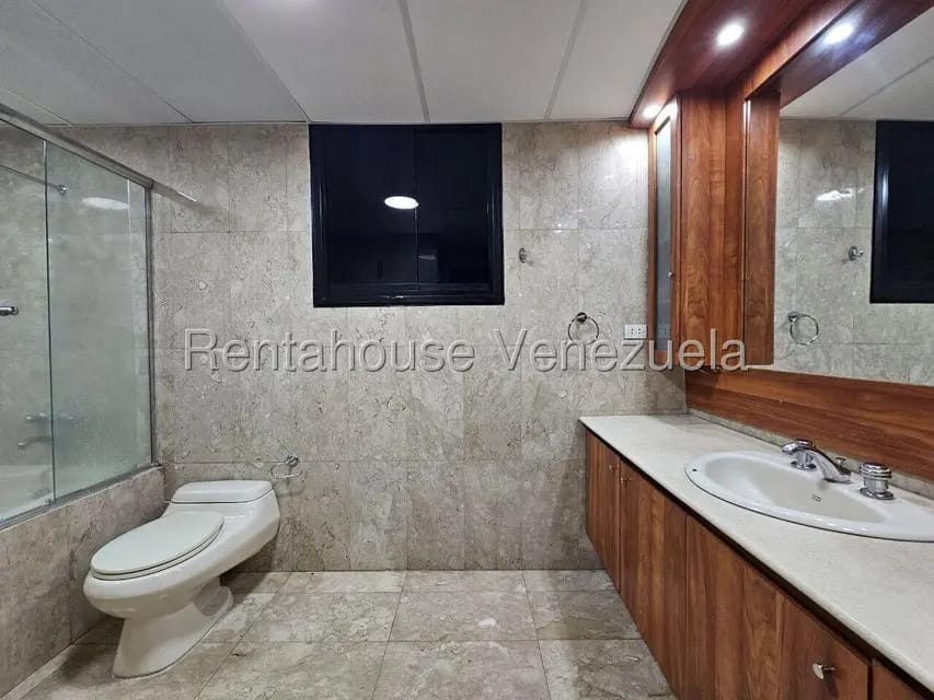 Apartamento (Penthouse) en Venta en Campo Alegre, Distrito Metropolitano - 31
