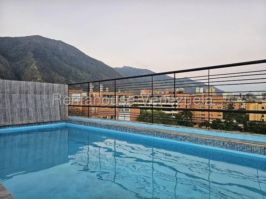 Apartamento (Penthouse) en Venta en Campo Alegre, Distrito Metropolitano - 32