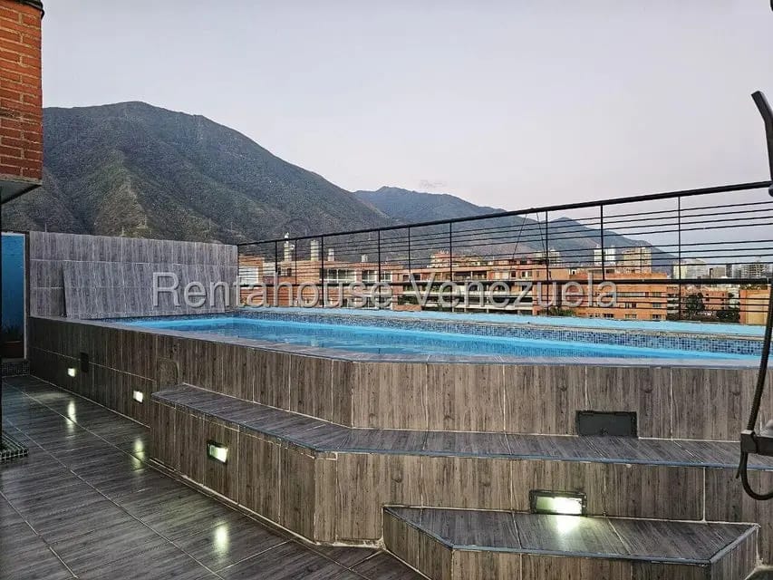 Apartamento (Penthouse) en Venta en Campo Alegre, Distrito Metropolitano - 35