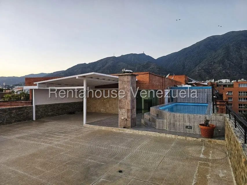 Apartamento (Penthouse) en Venta en Campo Alegre, Distrito Metropolitano - 38