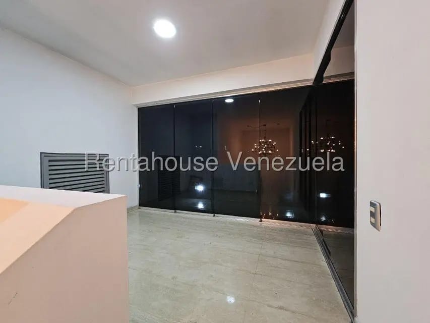 Apartamento (Penthouse) en Venta en Campo Alegre, Distrito Metropolitano - 43