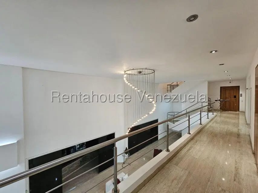 Apartamento (Penthouse) en Venta en Campo Alegre, Distrito Metropolitano - 48