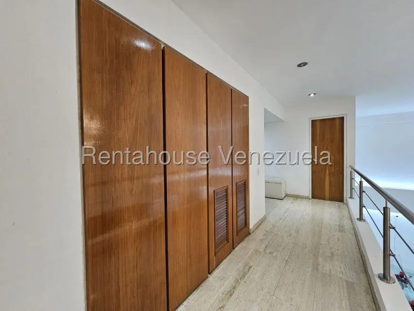 Apartamento (Penthouse) en Venta en Campo Alegre, Distrito Metropolitano - 50