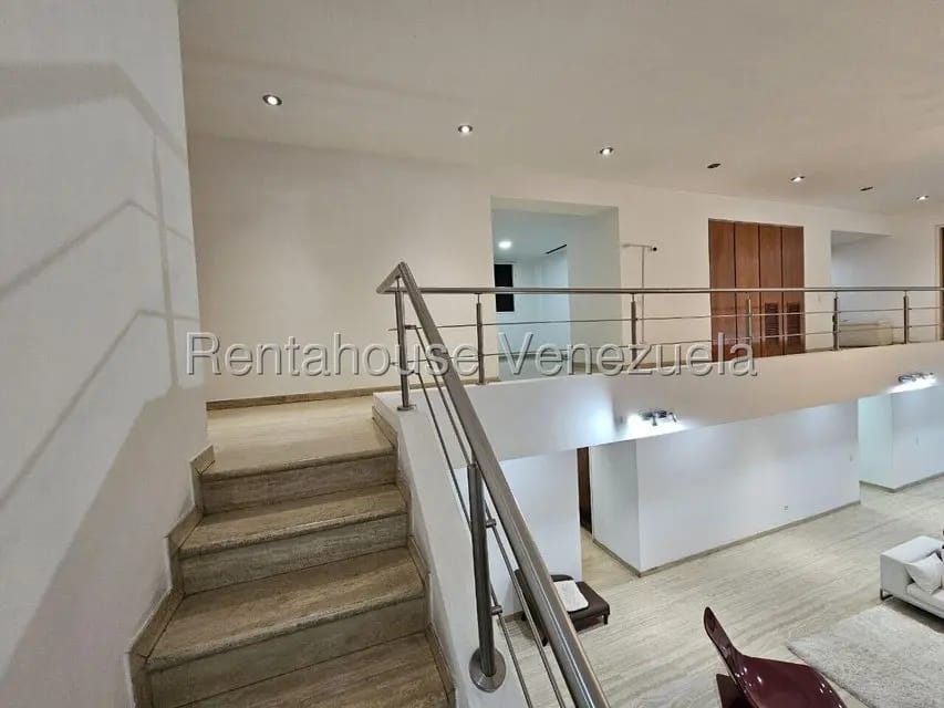 Apartamento (Penthouse) en Venta en Campo Alegre, Distrito Metropolitano - 56