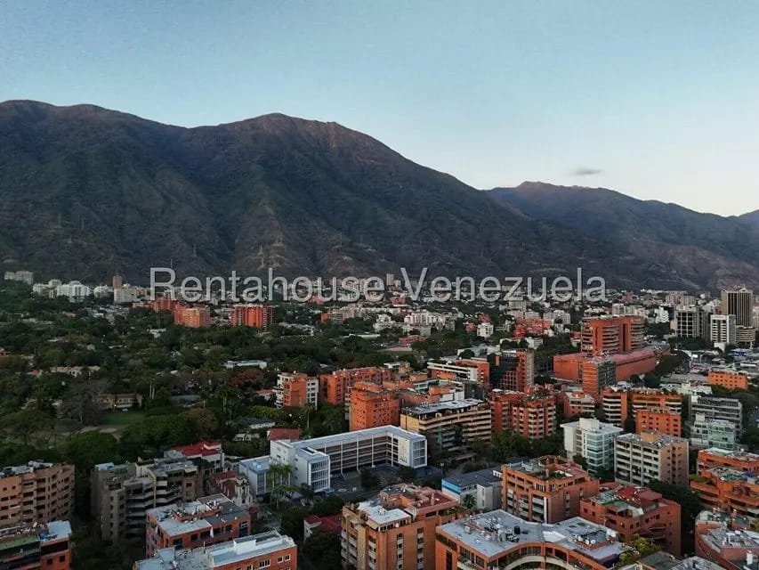 Apartamento (Penthouse) en Venta en Campo Alegre, Distrito Metropolitano - 62