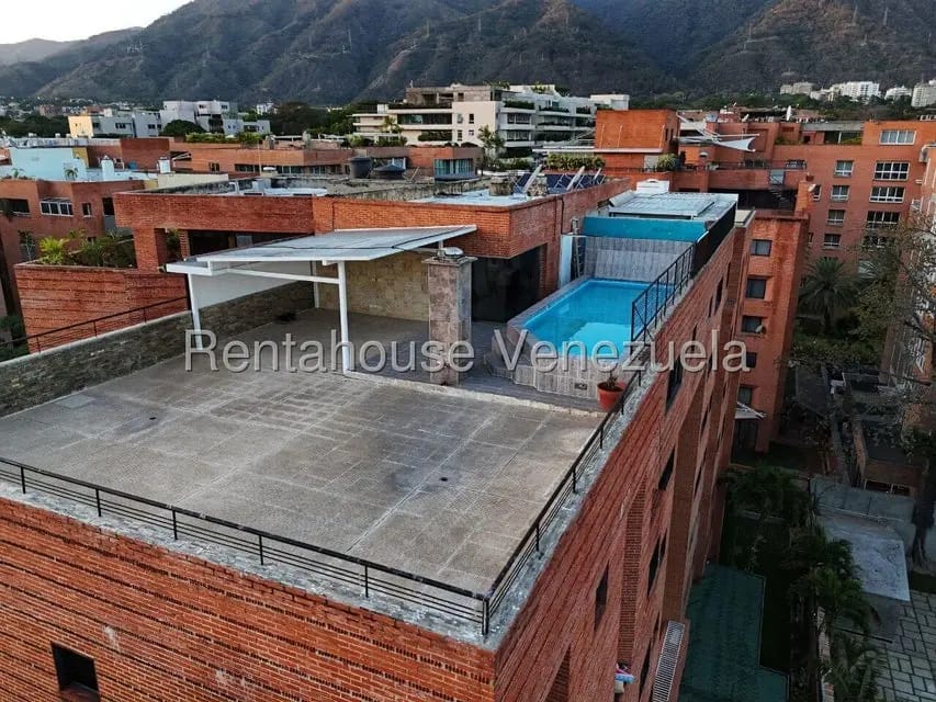 Apartamento (Penthouse) en Venta en Campo Alegre, Distrito Metropolitano - 71