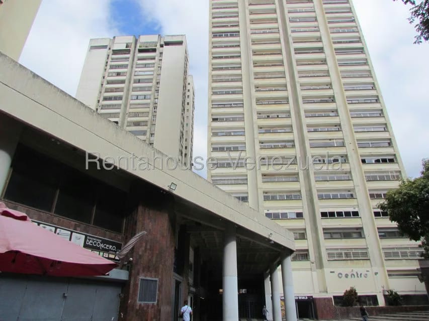 Comercial (Local Comercial) en Venta en Los Dos Caminos, Distrito Metropolitano