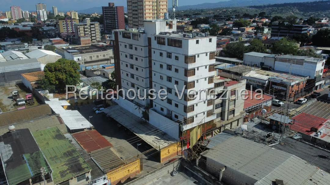 Negocios y Empresas (Hotel) en Venta en Parroquia Concepcion, Lara - 2