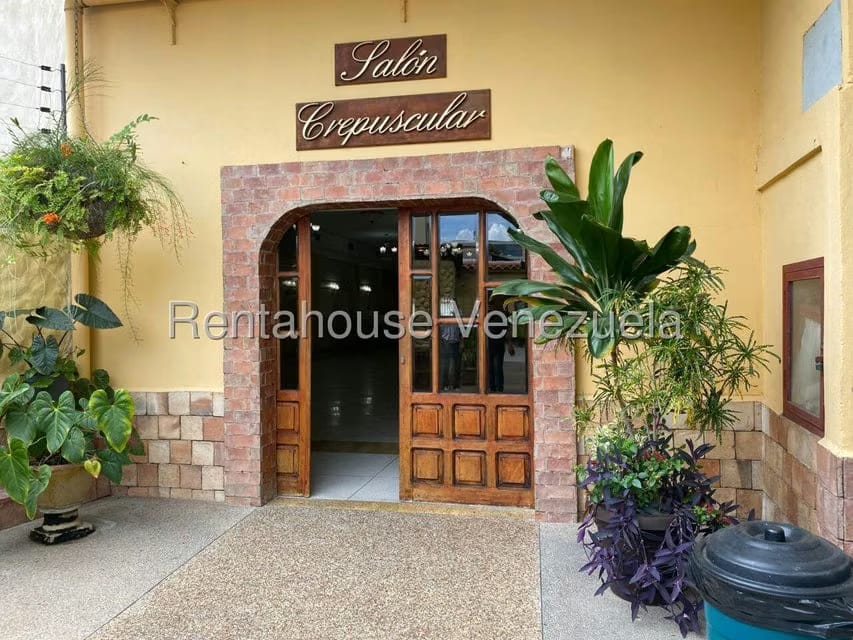 Negocios y Empresas (Hotel) en Venta en Parroquia Concepcion, Lara - 17