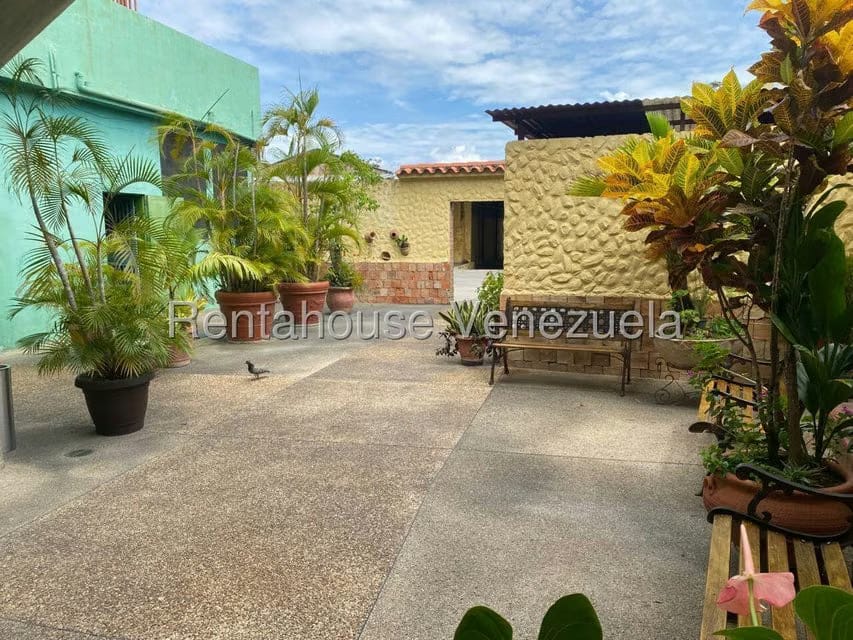 Negocios y Empresas (Hotel) en Venta en Parroquia Concepcion, Lara - 29