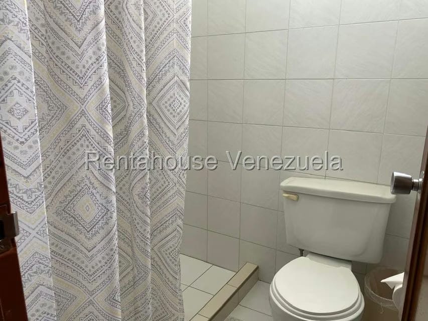 Negocios y Empresas (Hotel) en Venta en Parroquia Concepcion, Lara - 36