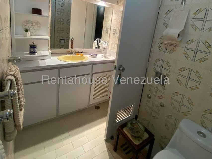 Apartamento (1 Nivel) en Venta en La Lagunita Country Club, Distrito Metropolitano - 14