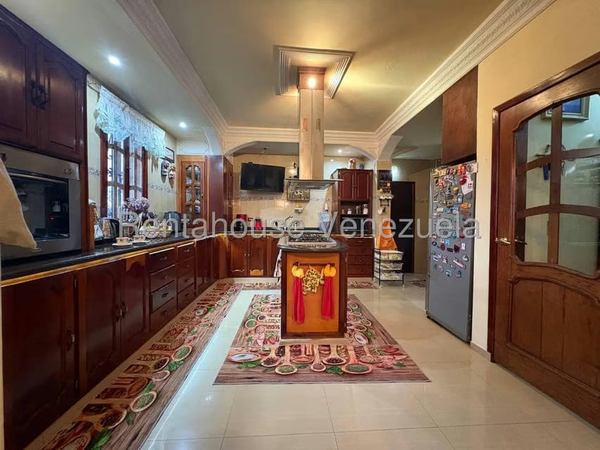 Casa (Multipes Niveles) en Venta en Mirador Panamericano, Miranda - 12