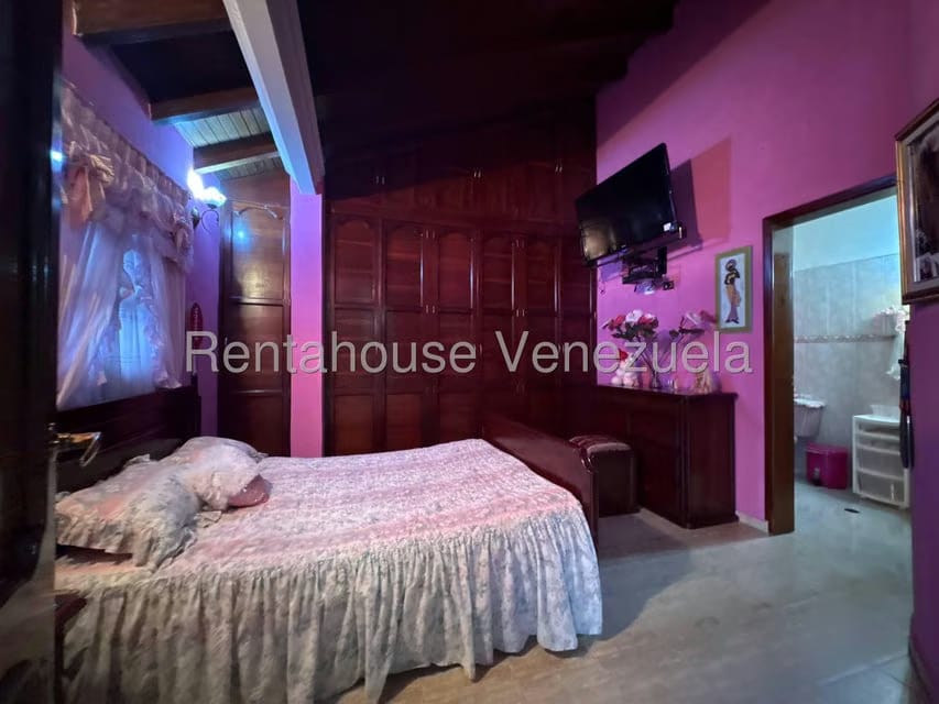 Casa (Multipes Niveles) en Venta en Mirador Panamericano, Miranda - 31