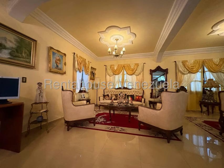 Casa (Multipes Niveles) en Venta en Mirador Panamericano, Miranda - 10