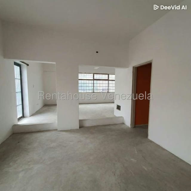 Casa (1 Nivel) en Venta en Las Mercedes, Distrito Metropolitano - 28