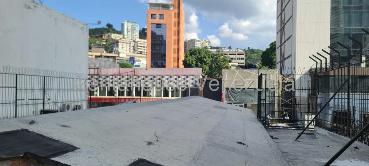 Casa (1 Nivel) en Venta en Las Mercedes, Distrito Metropolitano - 32