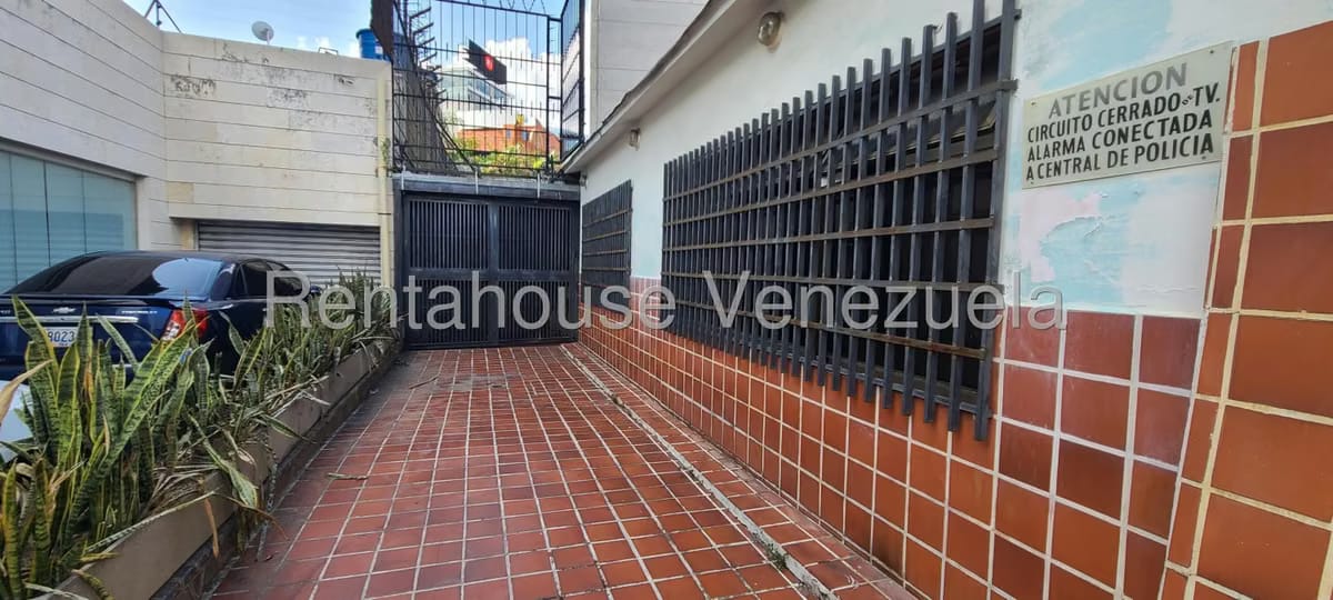 Casa (1 Nivel) en Venta en Las Mercedes, Distrito Metropolitano - 34