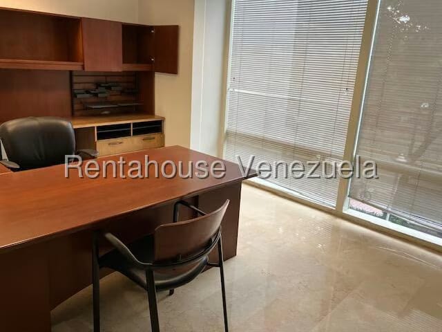 Comercial (Local Comercial) en Venta en Altamira, Distrito Metropolitano - 11