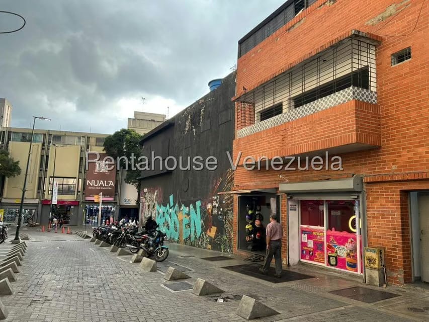 Comercial (Local Comercial) en Alquiler en El Recreo, Distrito Metropolitano