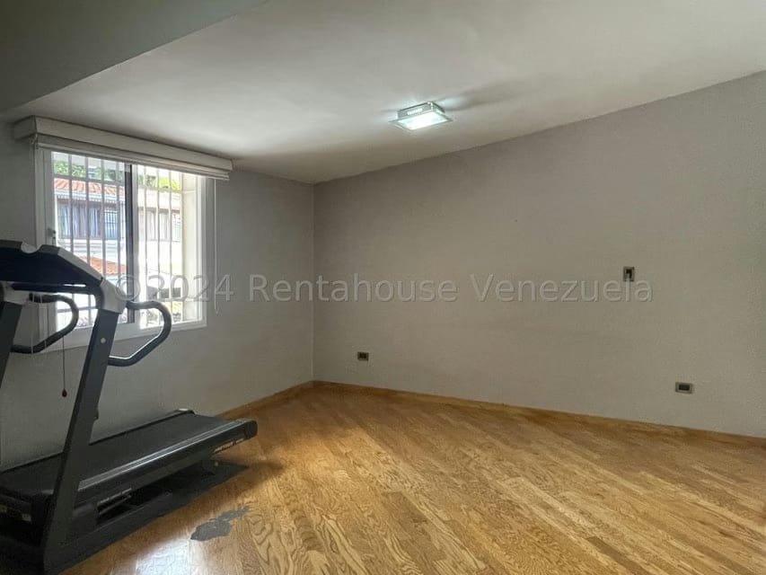 Casa (Multipes Niveles) en Venta en El Marques, Distrito Metropolitano - 19