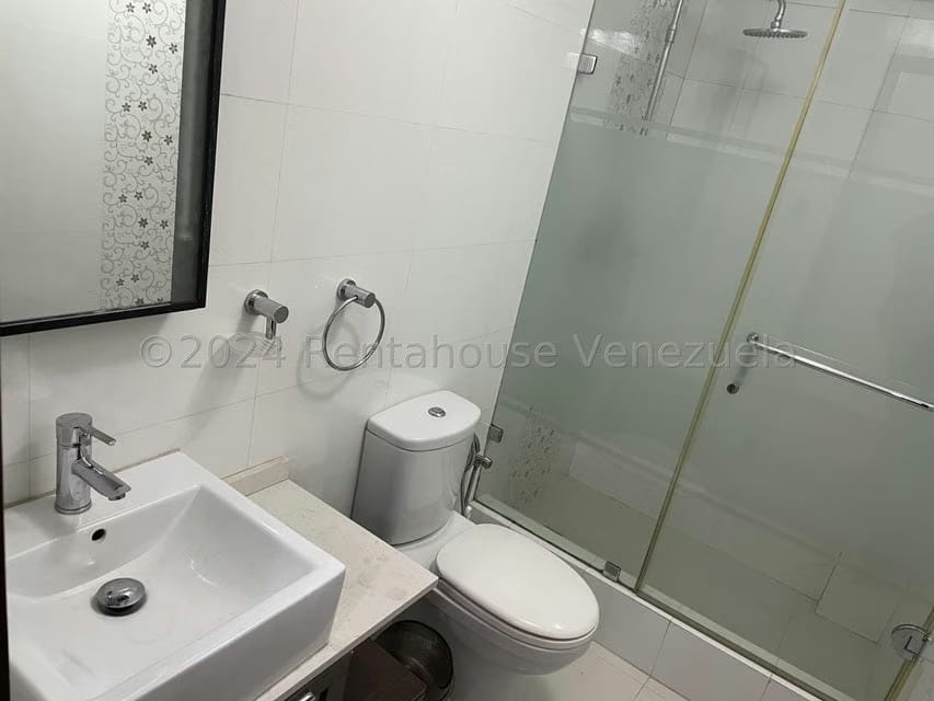 Casa (Multipes Niveles) en Venta en El Marques, Distrito Metropolitano - 31