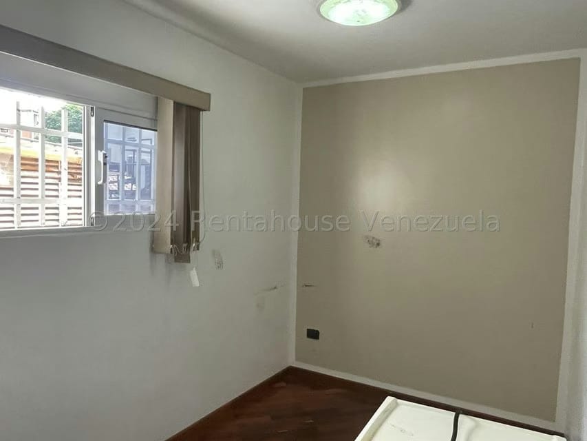 Casa (Multipes Niveles) en Venta en El Marques, Distrito Metropolitano - 38