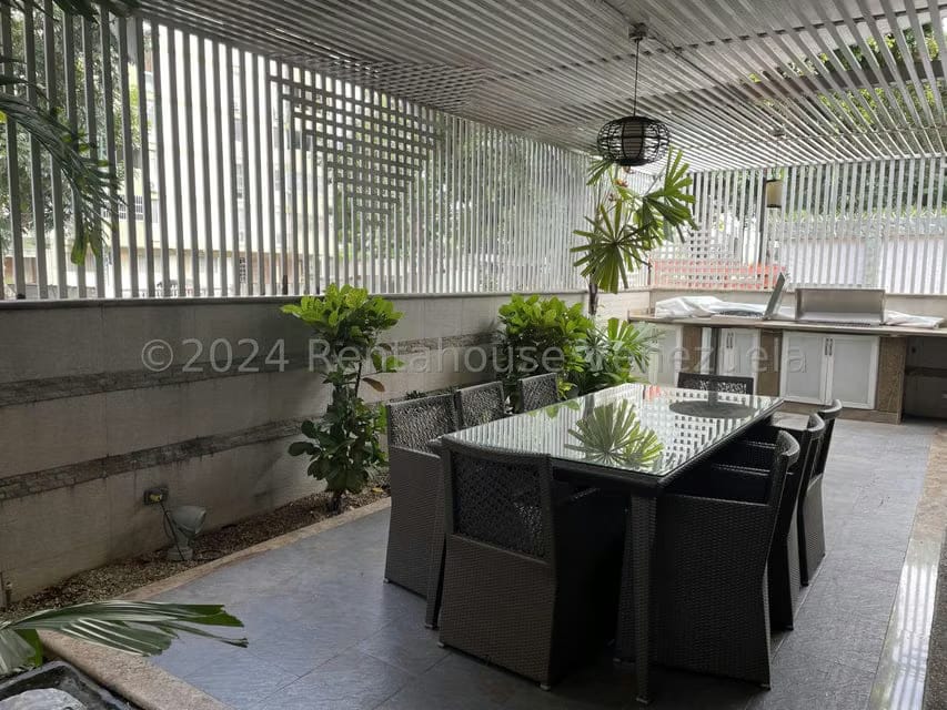 Casa (Multipes Niveles) en Venta en El Marques, Distrito Metropolitano - 48