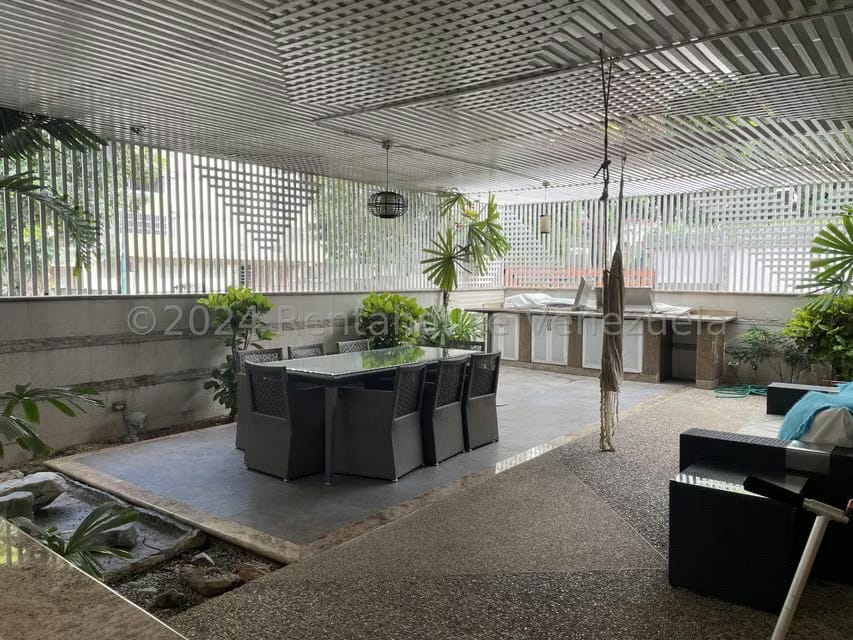 Casa (Multipes Niveles) en Venta en El Marques, Distrito Metropolitano - 50