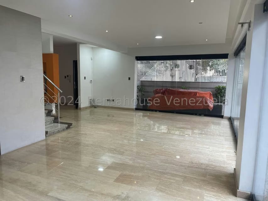 Casa (Multipes Niveles) en Venta en El Marques, Distrito Metropolitano - 8