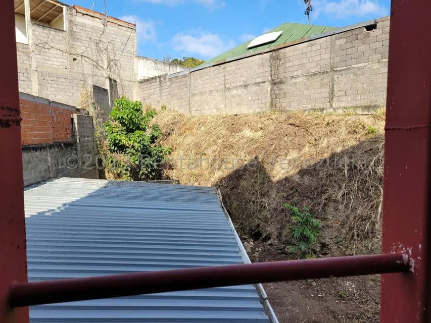 Terreno (Residencial) en Venta en Los Guayabitos, Distrito Metropolitano - 8