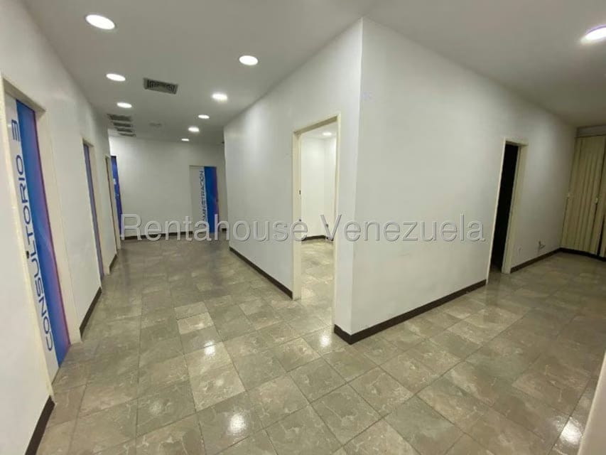 Comercial (Local Comercial) en Alquiler en Buenaventura, Miranda - 12