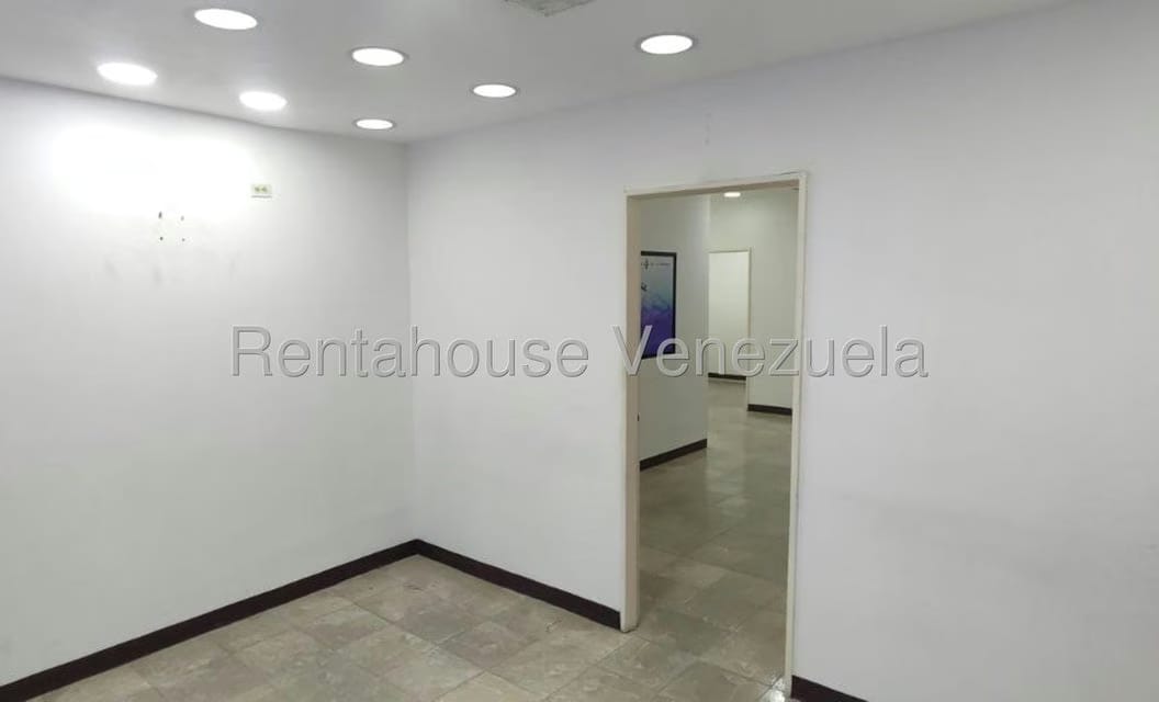 Comercial (Local Comercial) en Alquiler en Buenaventura, Miranda - 6