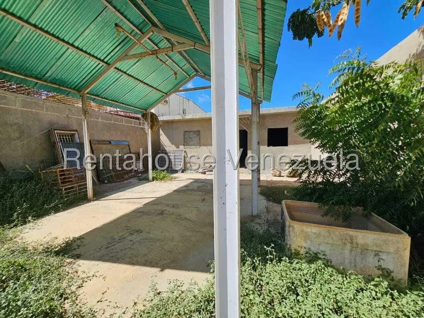 Casa (1 Nivel) en Venta en Centro, Falcon - 2