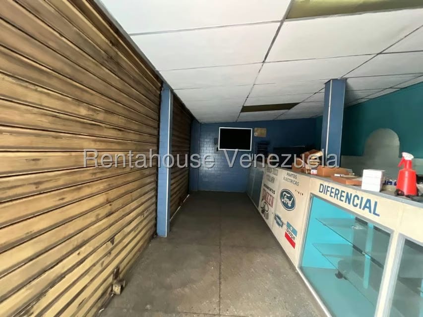 Comercial (Local Comercial) en Venta en Centro, Lara - 2