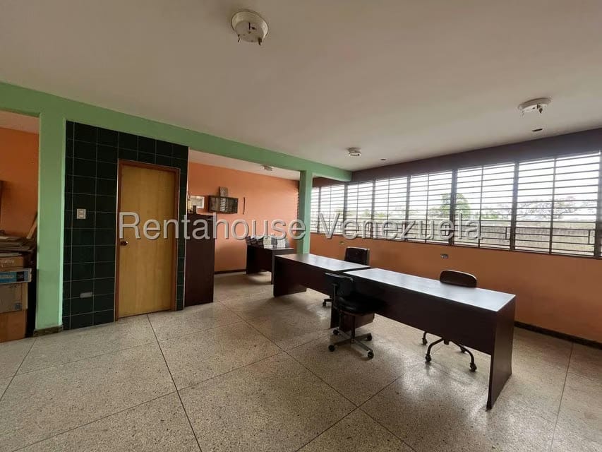 Comercial (Local Comercial) en Venta en Centro, Lara - 27