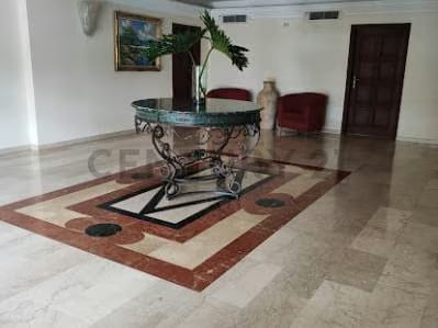 Venta Edificio Belvedere, un apartamento por piso - 3