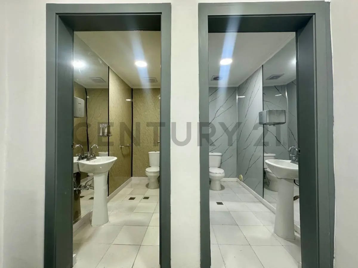 MC - Casa Comercial en San Román: Gran Oportunidad de Inversión - 12