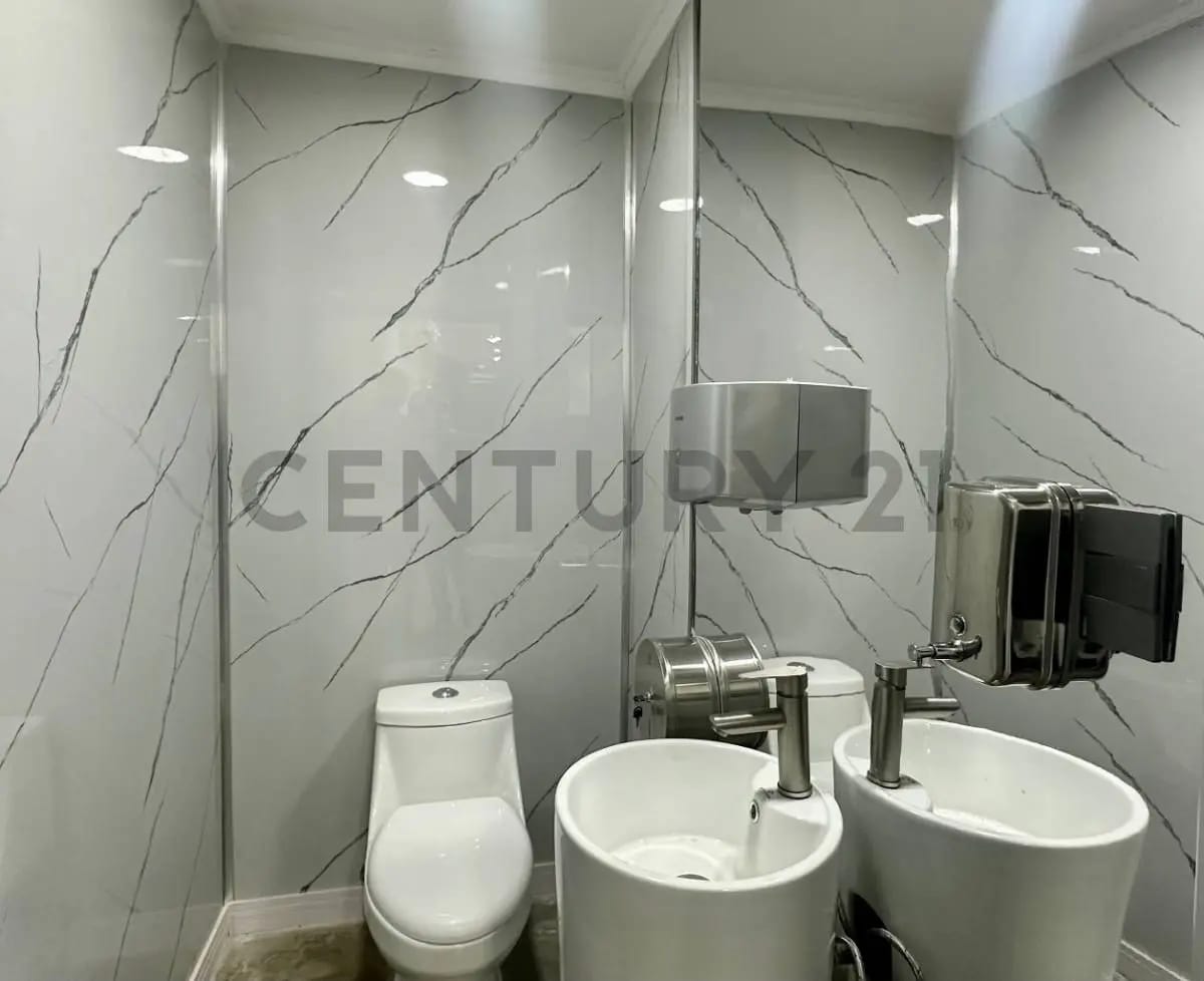 MC - Casa Comercial en San Román: Gran Oportunidad de Inversión - 5