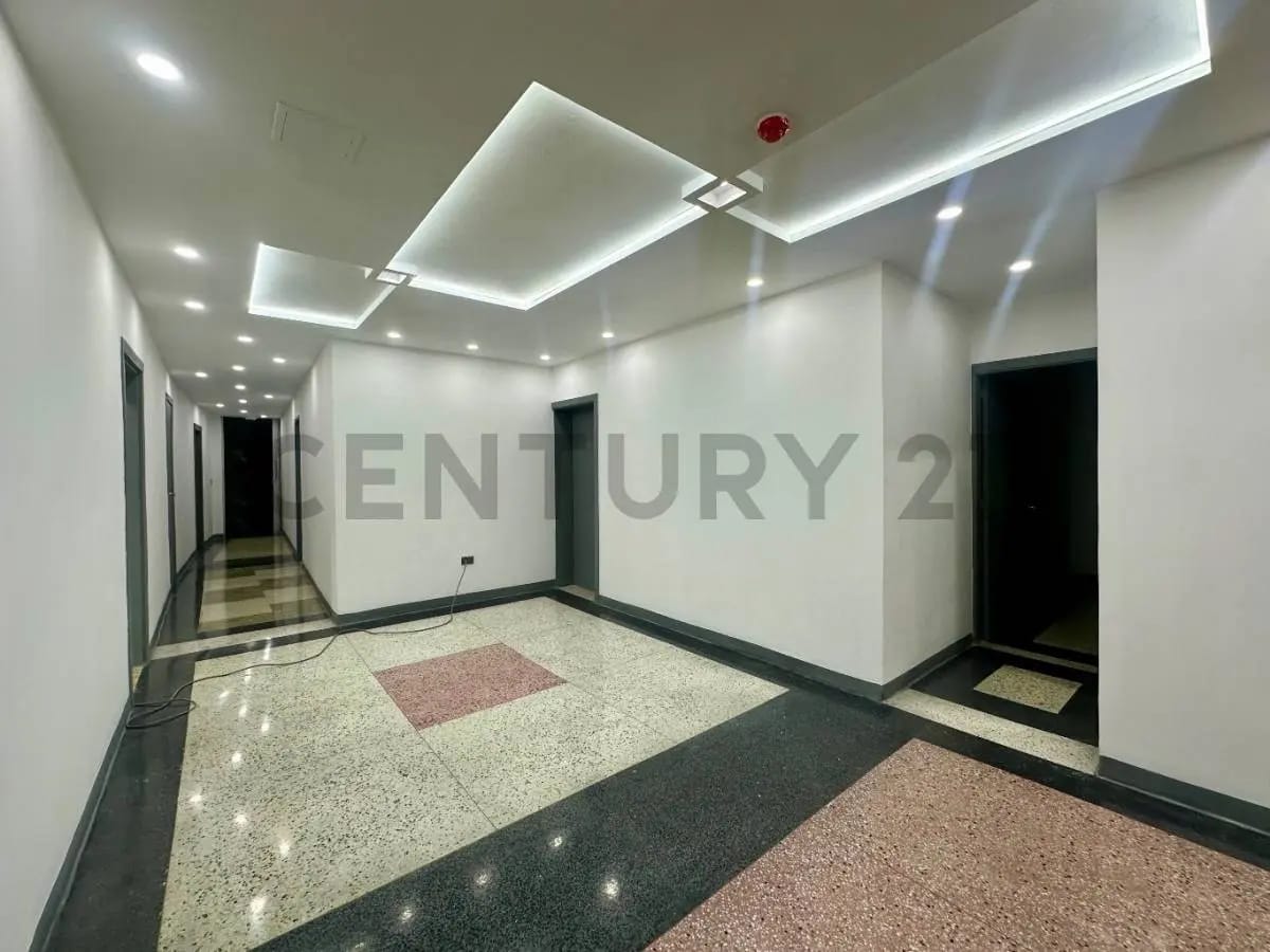 MC - Casa Comercial en San Román: Gran Oportunidad de Inversión - 6