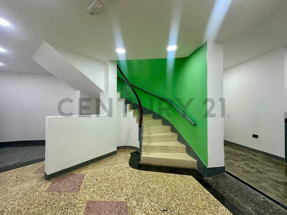 MC - Casa Comercial en San Román: Gran Oportunidad de Inversión - 10