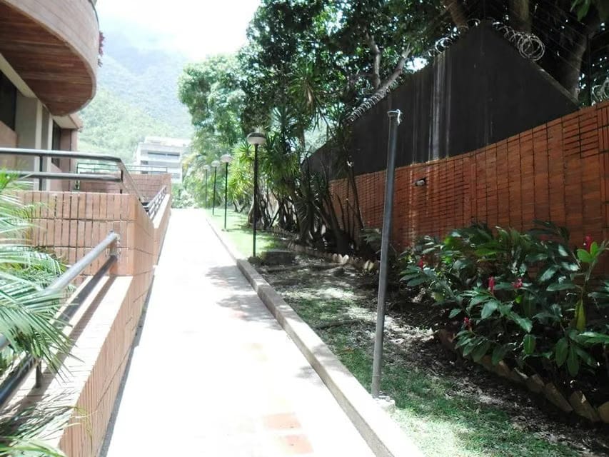 Apartamento (1 Nivel) en Venta en Los Dos Caminos, Distrito Metropolitano - 68