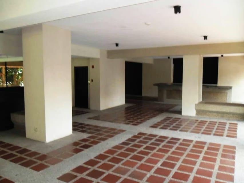 Apartamento (1 Nivel) en Venta en Los Dos Caminos, Distrito Metropolitano - 72