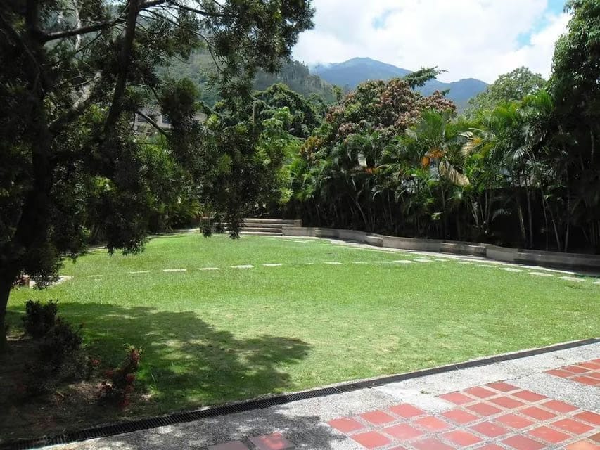 Apartamento (1 Nivel) en Venta en Los Dos Caminos, Distrito Metropolitano - 75