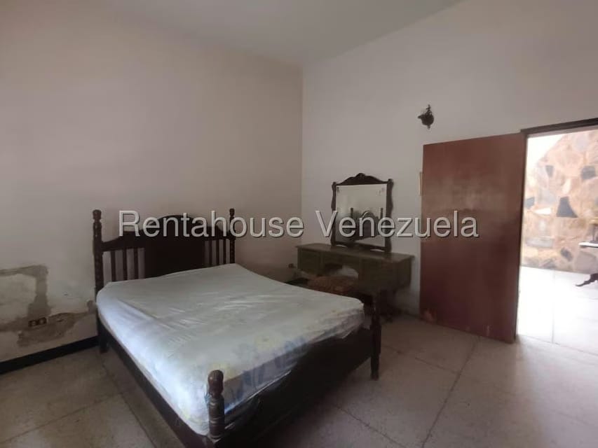 Casa (1 Nivel) en Venta en La Floresta, Aragua - 26