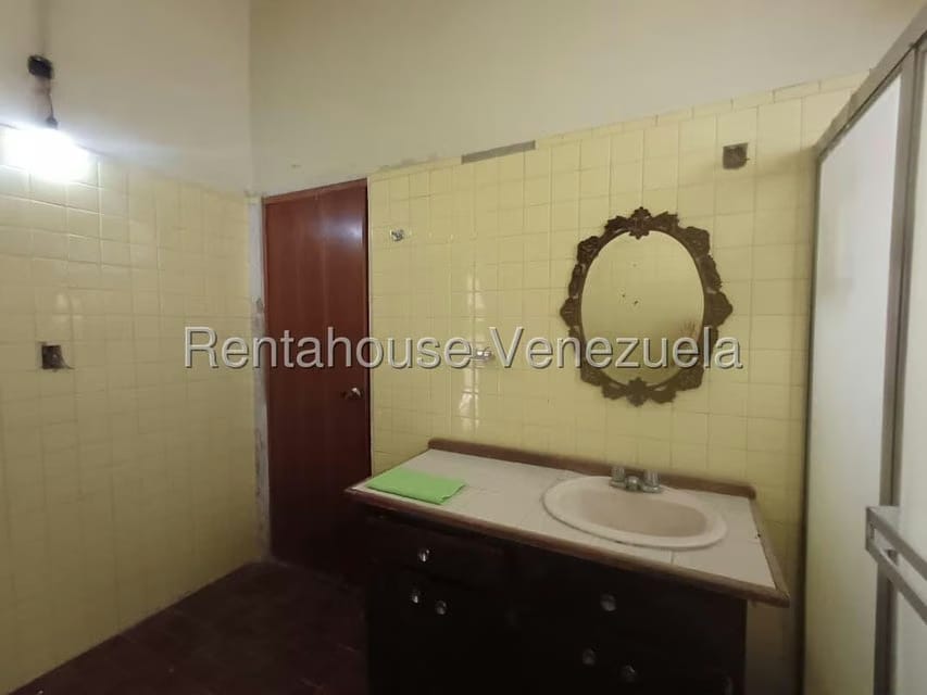 Casa (1 Nivel) en Venta en La Floresta, Aragua - 31