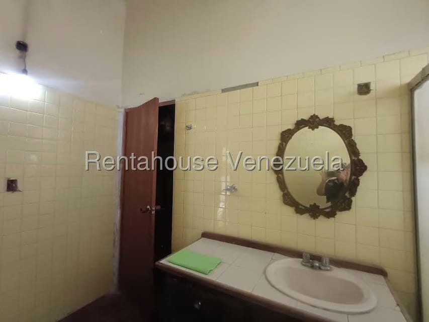 Casa (1 Nivel) en Venta en La Floresta, Aragua - 32