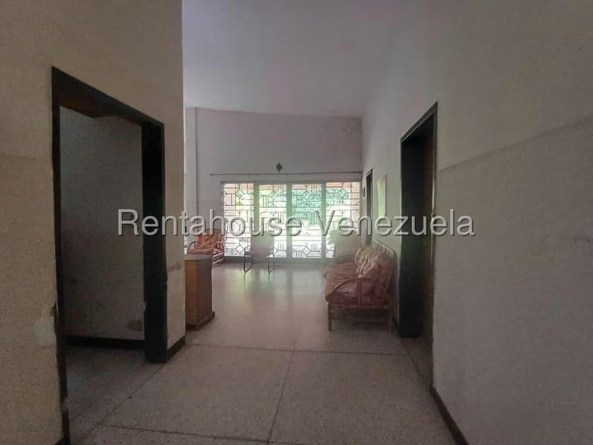 Casa (1 Nivel) en Venta en La Floresta, Aragua - 39