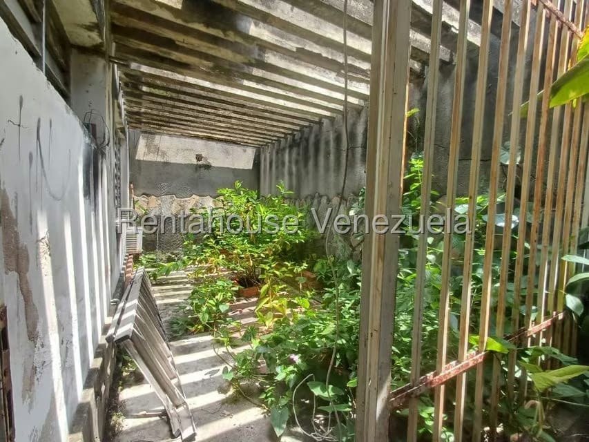 Casa (1 Nivel) en Venta en La Floresta, Aragua - 43